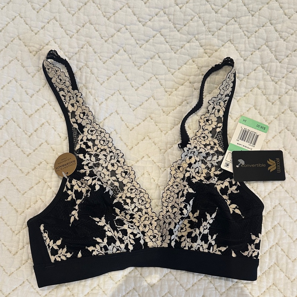 Wacoal Black and Cream Lace Bra